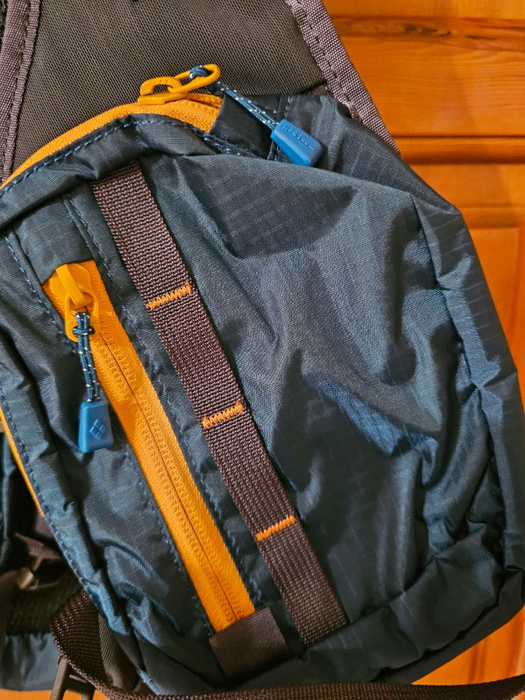 몽벨 백팩 15L 이미지