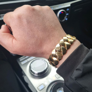 18k 할로우 남자 팔찌 10돈 이미지