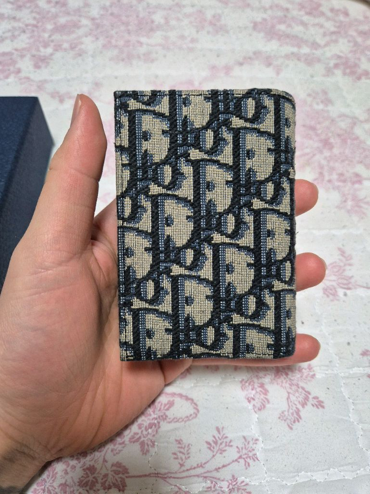 새상품컨디션 디올 오블리크 오거나이저 지갑 이미지