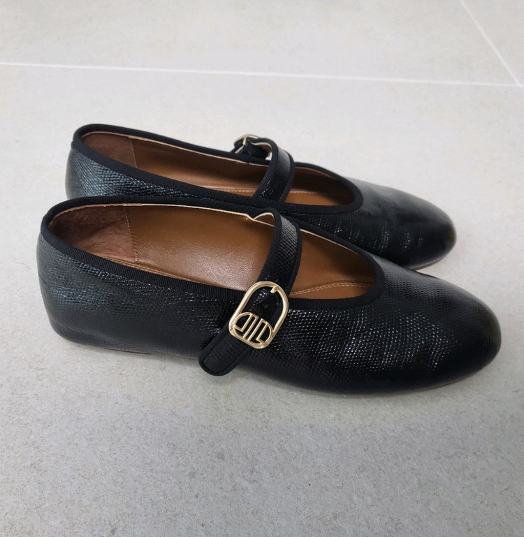 랑방컬렉션 플랫 슈즈(사진 도용시 법적조치) 이미지