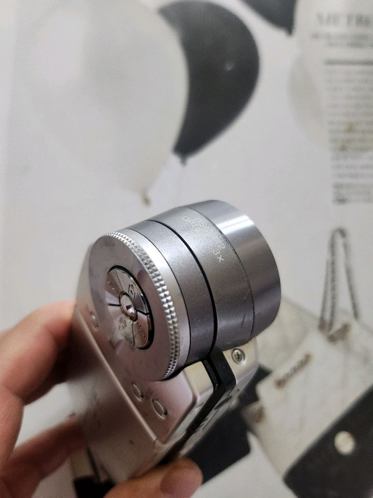 소니 사이버샷 Carl Zeiss DSC-M2 카메라 이미지