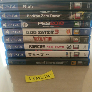 ps4 타이틀 9개 일괄 판매 gta5 배트맨 인왕 이블위드인 페르소나5 외 이미지