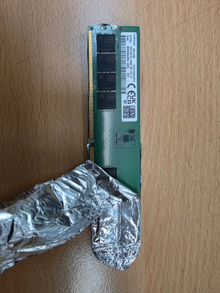 삼성 메모리카드 DDR5 32GB PC5-4800B - 안심되는 중고거래