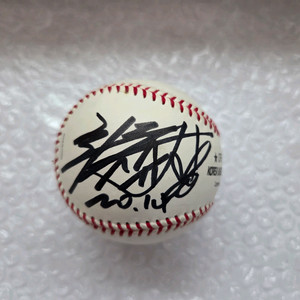 최정 공인구 친필 싸인볼 이미지