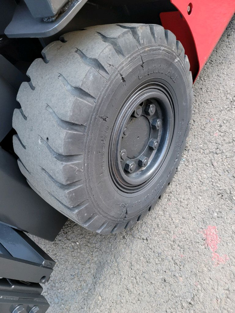 신차급 니찌유 2.5톤 5.5M3단 풀케빈 전동지게차 이미지