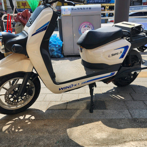 상지전기스쿠터배터리용량최고40암페아사용120키로85만원 이미지