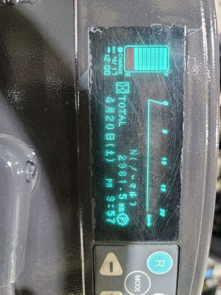 신차급 니찌유 2.5톤 힌지드 전동지게차 판매 이미지