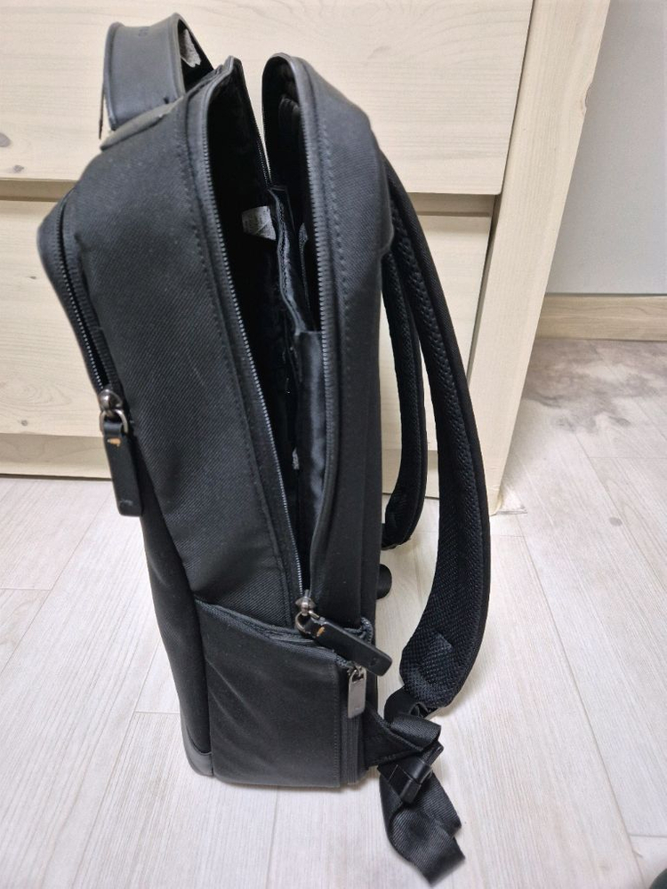 샘소나이트 레드 블랙백팩 판매합니다 이미지