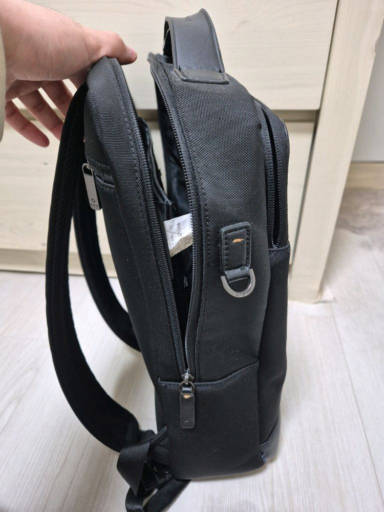 샘소나이트 레드 블랙백팩 판매합니다 이미지