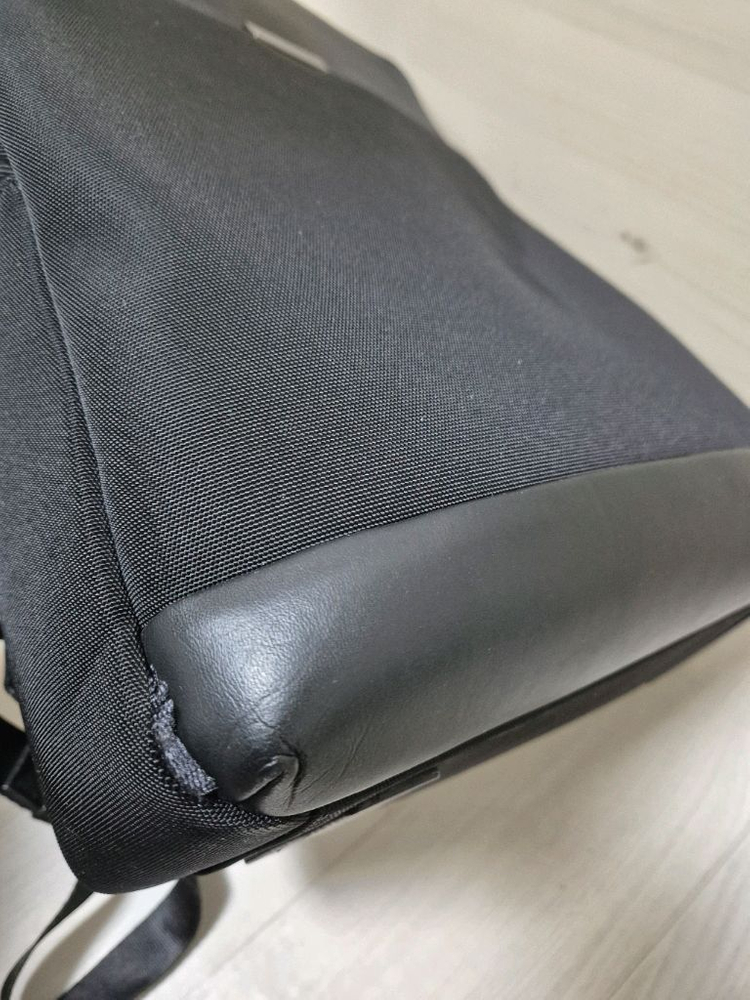 샘소나이트 레드 블랙백팩 판매합니다 이미지