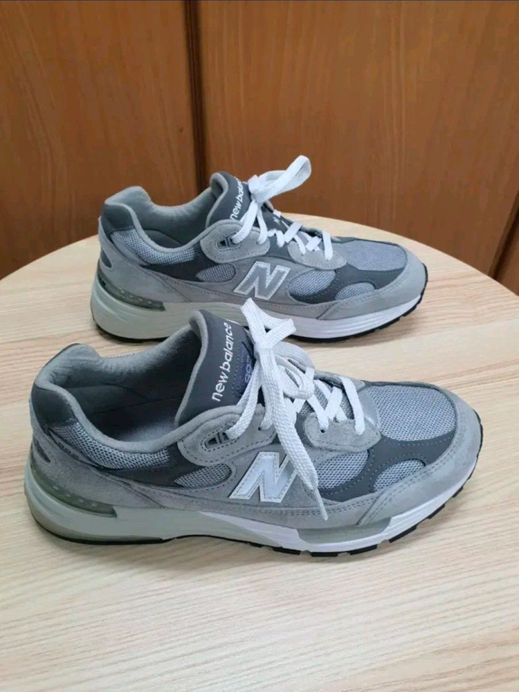 뉴발란스 992 그레이 270 M992GR NewBalance 이미지
