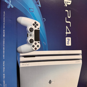 Ps4 pro 1TB white 7218b(패드2개) + vr풀셋 + 태고의달인 북 + vr 슈팅컨트롤러 팝니다 이미지