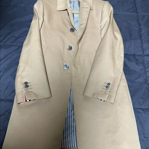 톰브라운 / 맥 코트 베이지 / 1 이미지