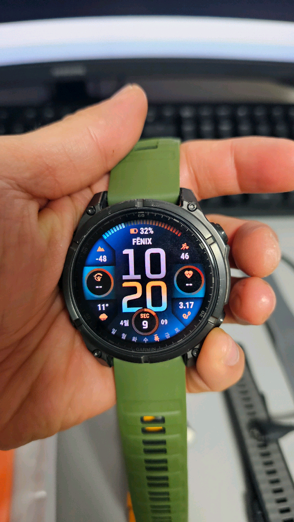 가민 피닉스8 25년11월 구입 보증기간 남음 이미지