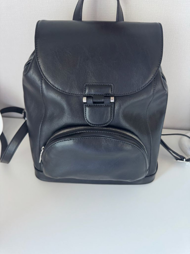 쿠론 페블 백팩 이미지