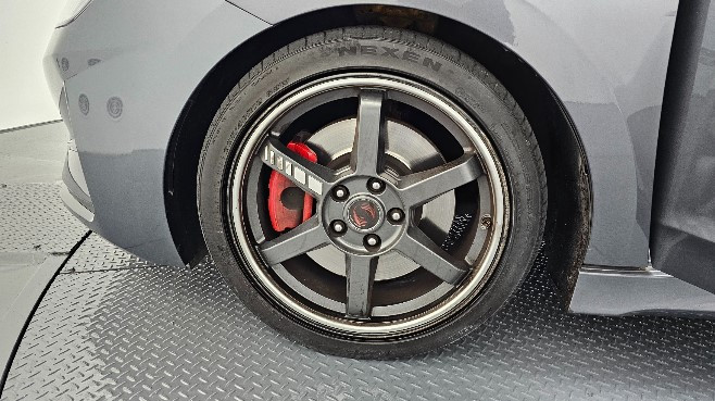 현대 더 뉴 아반떼 AD 1.6 터보 스포츠 프리미엄 이미지