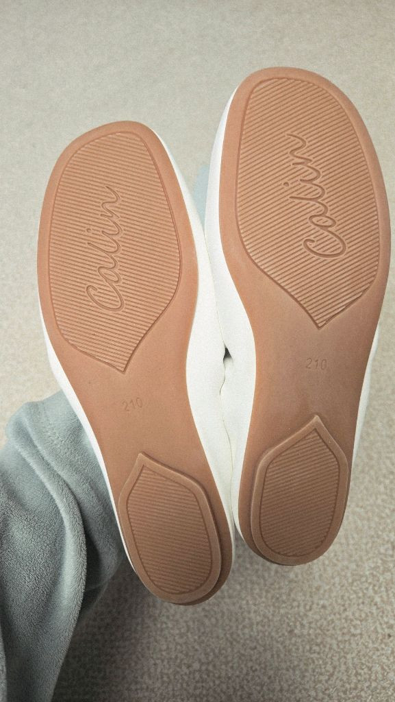 [새상품]꺌랑 주름플랫 화이트 210 이미지