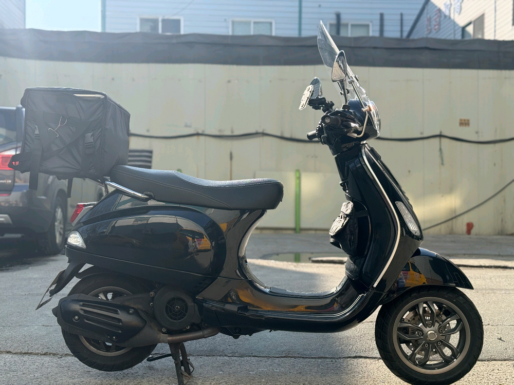 베스파lx125 23년 이미지