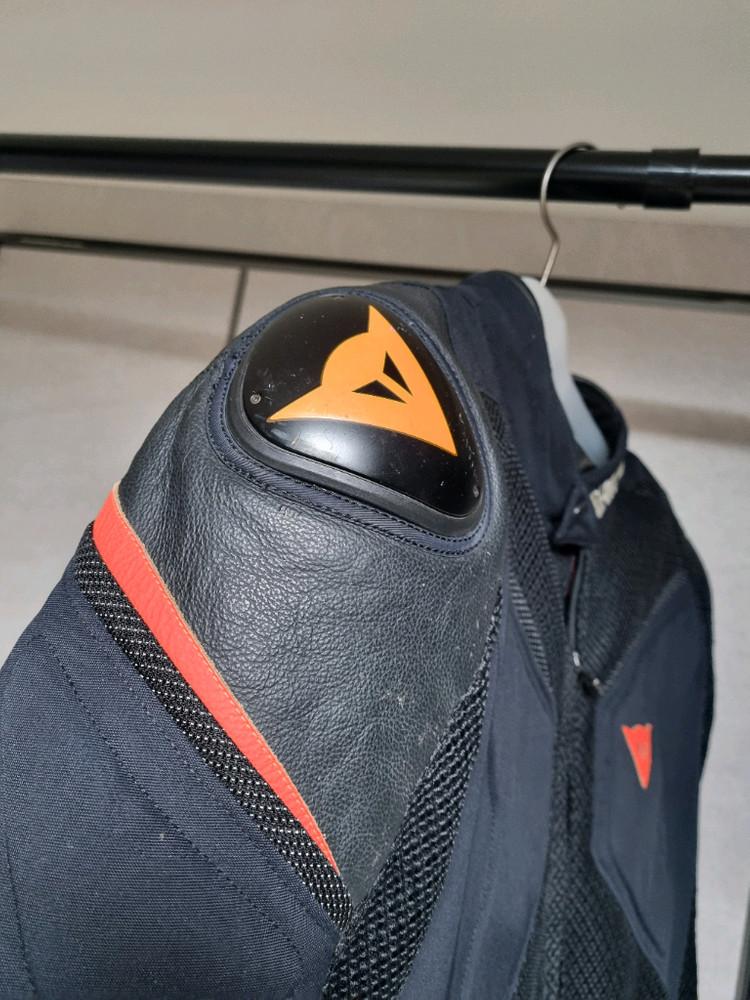 다이네즈 슈퍼라이더 메쉬 자켓 56사이즈 이미지