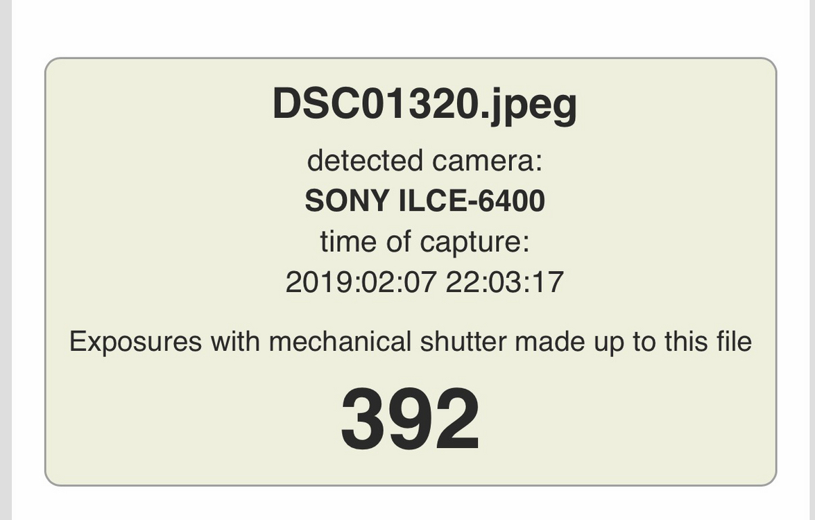 소니A6400+번들풀세트 + 시그마 70mm 마크로 렌즈 팝니다 이미지