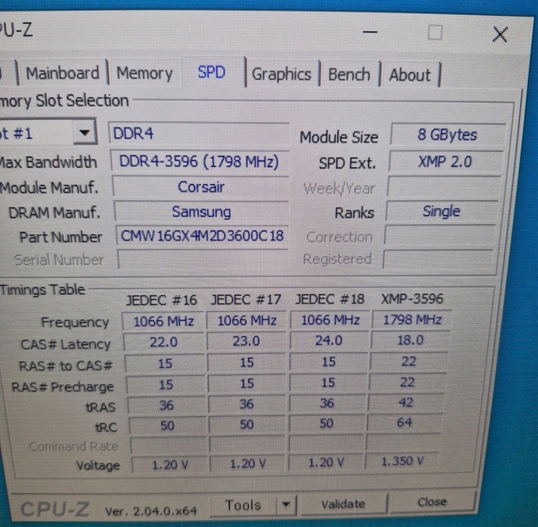 커세어 벤전스 프로 DDR4 16G 3600 튜닝램 이미지