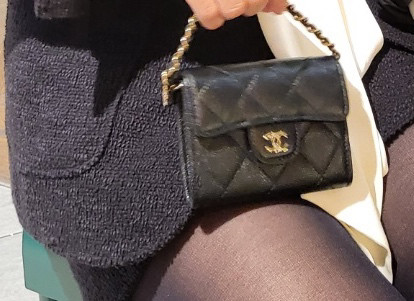 샤넬 스트랩 체인 클똑 카드지갑 chanel 이미지