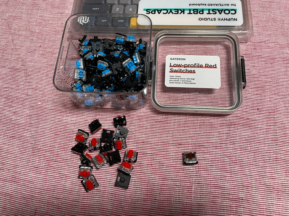 누피 에어75 기계식 키보드 풀박 + 추가 스위치 / 키캡 미사용품 이미지