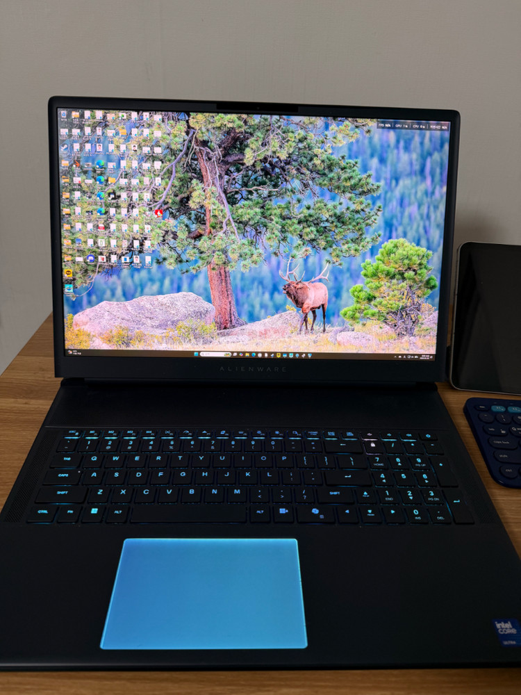 에일리언웨어 area 51 18 5090 게이밍 노트북 이미지