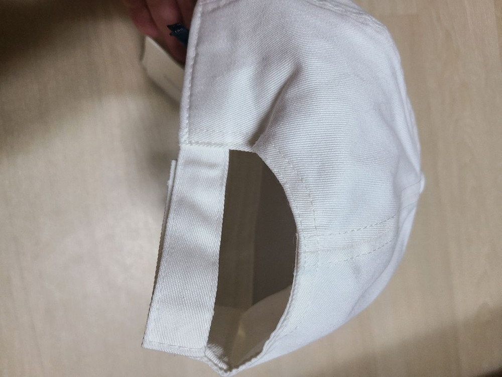 몽클레어 모자 볼캡 이미지