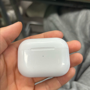 에어팟 프로2 상태 A급 판매합니다 급처분 이미지