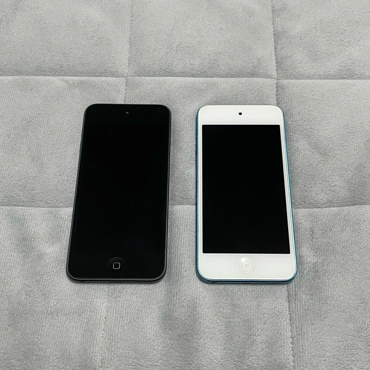 애플 아이팟 터치 5세대 블랙 / 블루 이미지