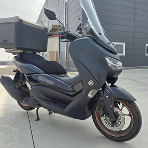 야마하 nmax125 24년 4만 깔끔한 배달세팅 저렴하게 판매합니다. 이미지