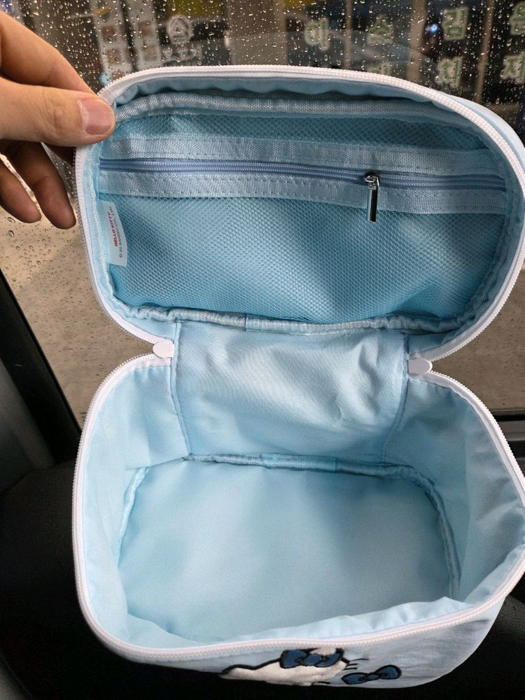 산리오 헬로키티 파우치,피크닉 가방,화장품 가방 이미지