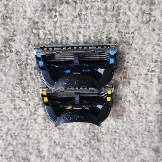 질레트 면도날 (12개입) 이미지