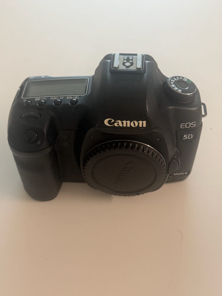캐논 EOS 5D Mark II 이미지