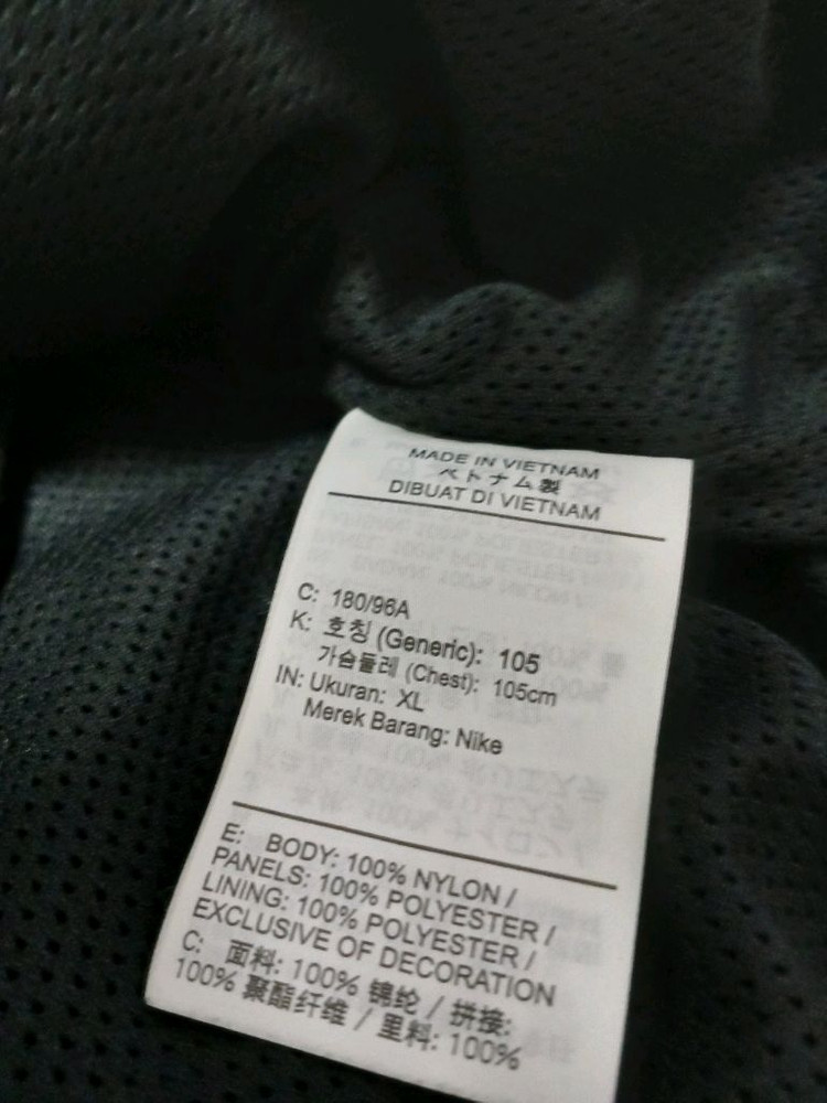 나이키 빅스우시 바람막이 이미지