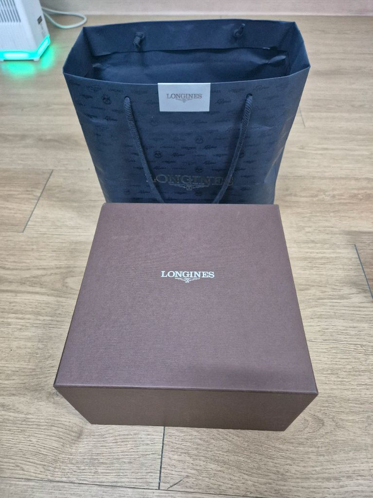 론진 레전드다이버 브론즈 팝니다 이미지