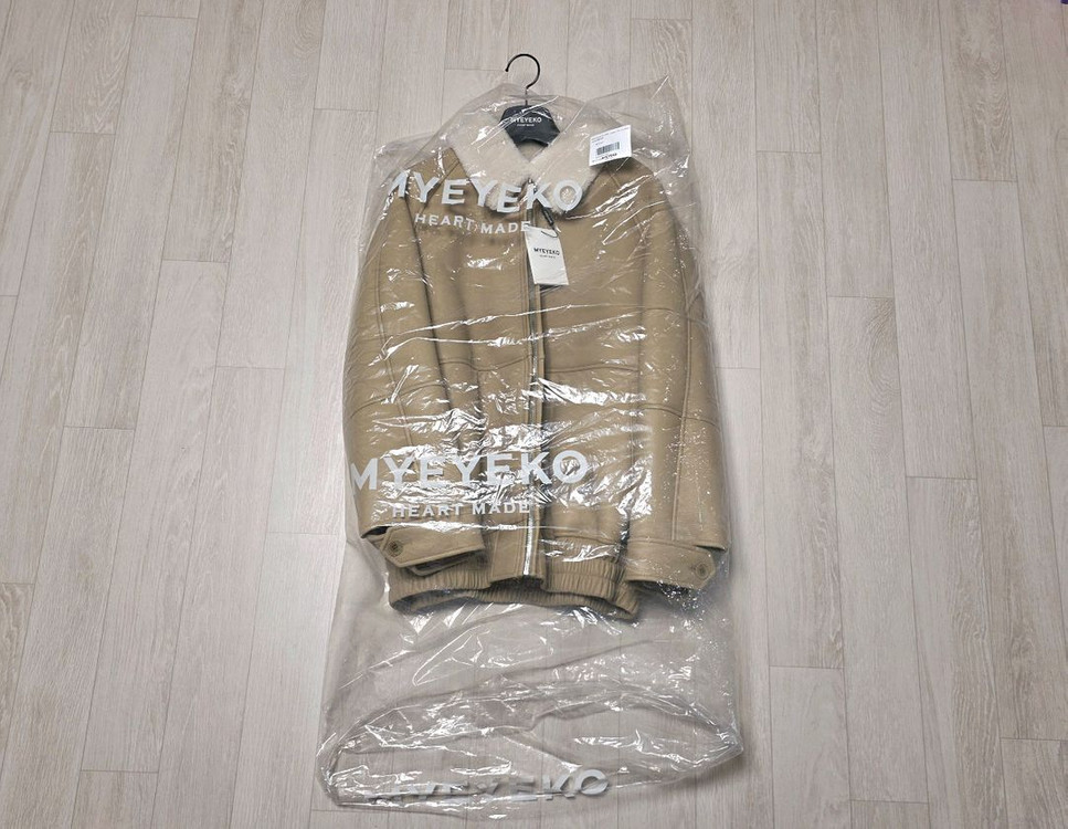 마이아이코 램스 울 보머 무스탕 자켓 베이지 판매합니다.미개봉 새상품! 이미지