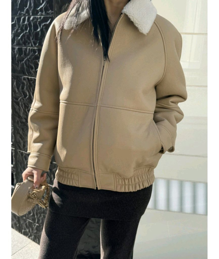 마이아이코 램스 울 보머 무스탕 자켓 베이지 판매합니다.미개봉 새상품! 이미지