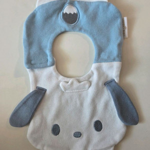 산리오베이비 포차코 턱받이 이미지