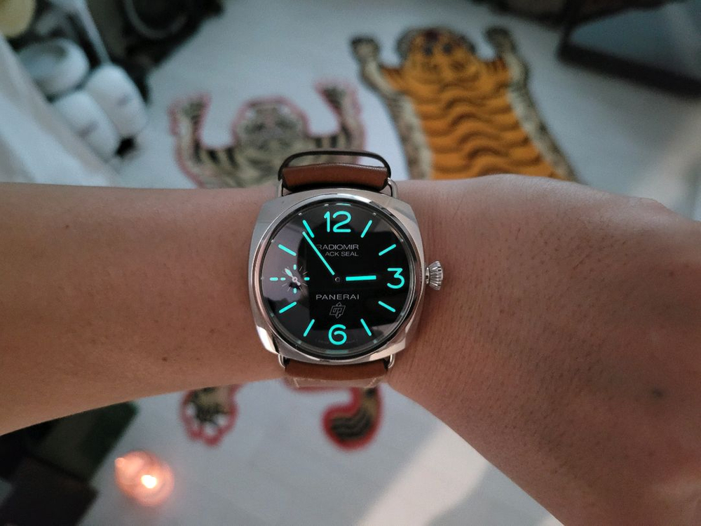 파네라이 라디오미르 블랙씰 pam380 이미지