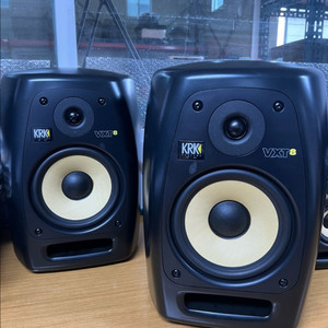 krk vxt8 모니터 스피커(가격인하) 이미지