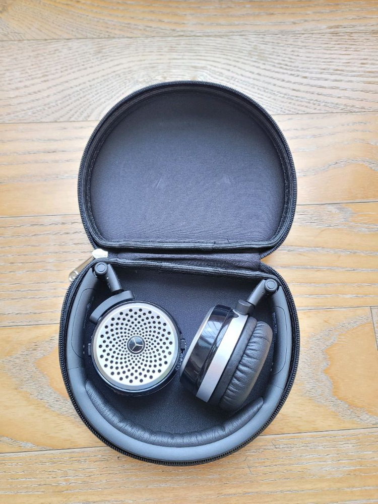벤츠 정품 헤드셋 AKG-P204 이미지