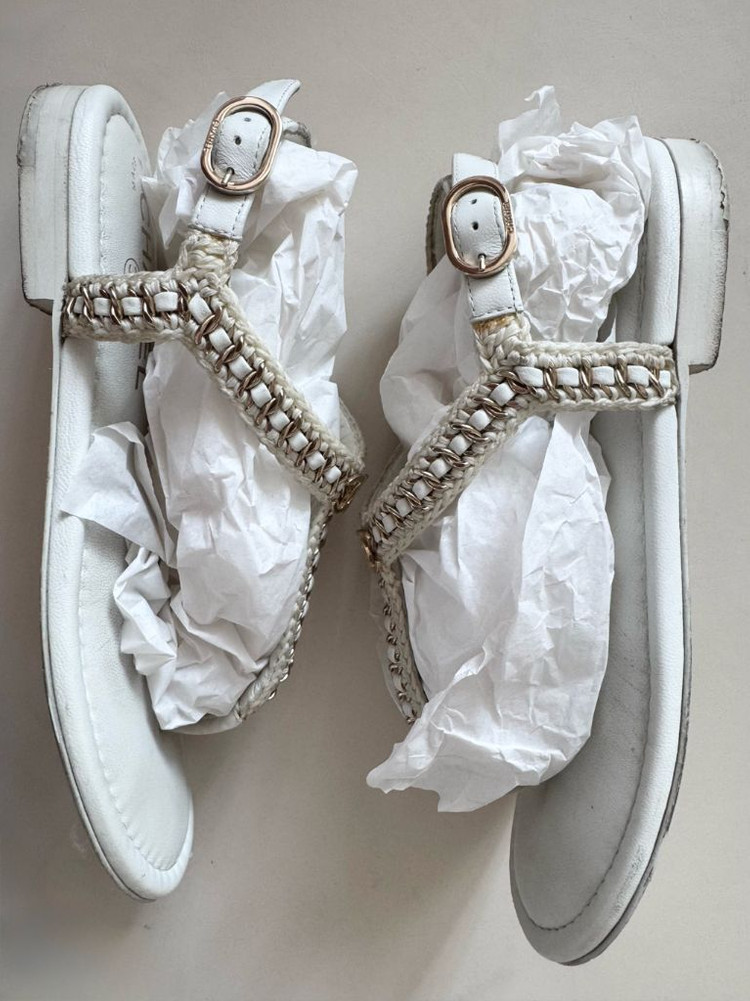 샤넬 CC로고 체인 T스트랩 샌들 이미지