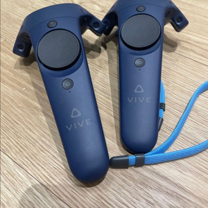 바이브 프로 컨트롤러 이미지