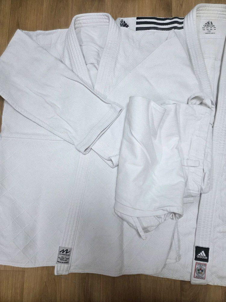아디다스 선수용 유도복 170 상의 + 무술사 유도복 170 이미지