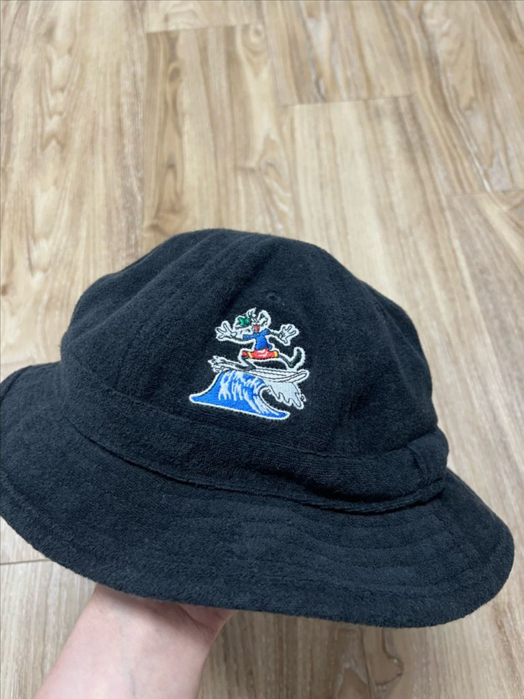 나이키 코듀로이/ 아디다스 x디즈니 구피 버킷햇 58 일괄 이미지