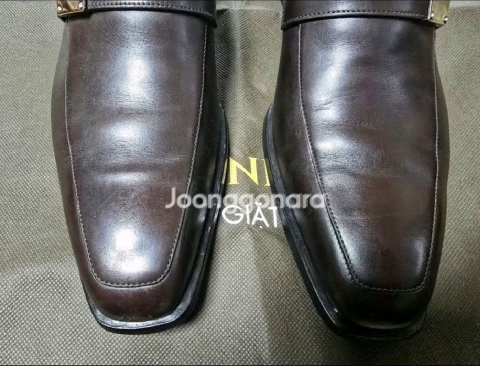 (가격인하) 정품 로에베 LOEWE 스퀘어토 로퍼 / 42 사이즈 / Made in Italy 남성 구두 이미지