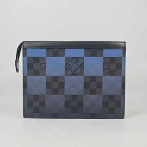 루이비통 그라피트 다미에 포쉐트 보야주 클러치백 이미지