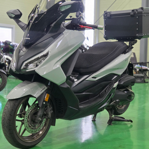 최저가)25년식 혼다 포르자350 민트급 배달셋팅완 저렴하게 판매합니다. 이미지